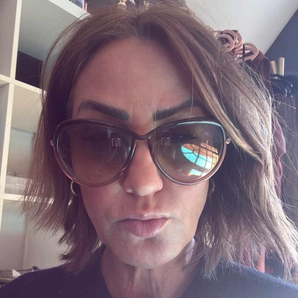 Tom Ford sunglasses. - Picture 5 of 6